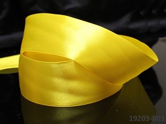 Žlutá stuha atlasová 38mm saténová stužka žlutá, cívka