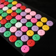 Samolepící knoflíky MIX barev kabošony knoflíky