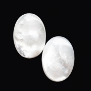 Bílá PERLEŤ kabošon přírodní minerál luxusní perly