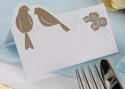 Svatební jmenovka ke stolu SMETANOVÁ s ptáčky ivory ptáčci
